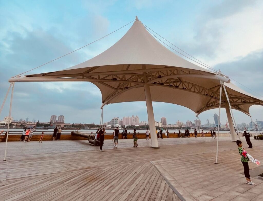 In today’s fast-growing cities, innovative architecture plays a vital role in creating sustainable, stylish, and cost-effective spaces. Among these innovations, tensile structures have gained immense popularity across India.